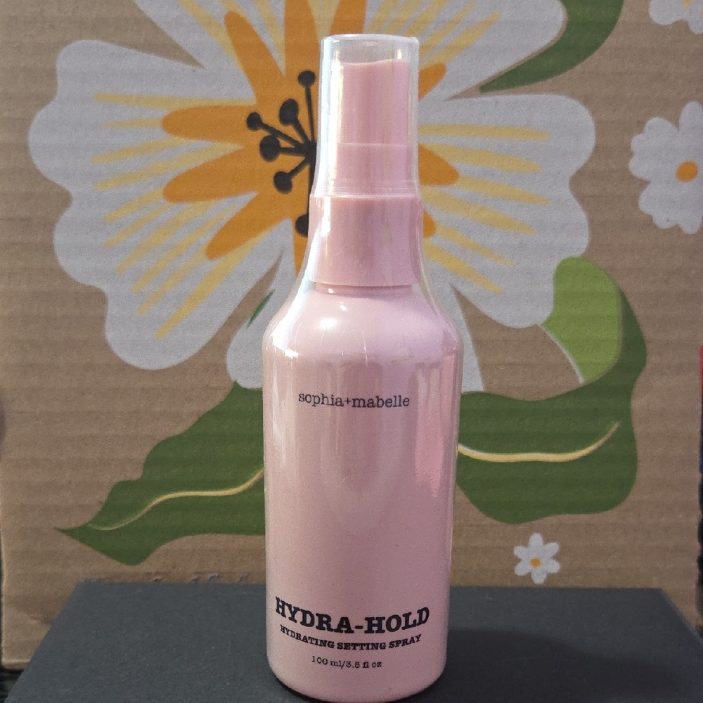 Pink Hydra-Hold Hydrating Setting Spray